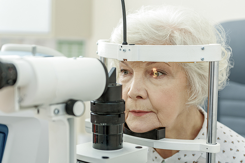 When to Consider Cataract Surgery